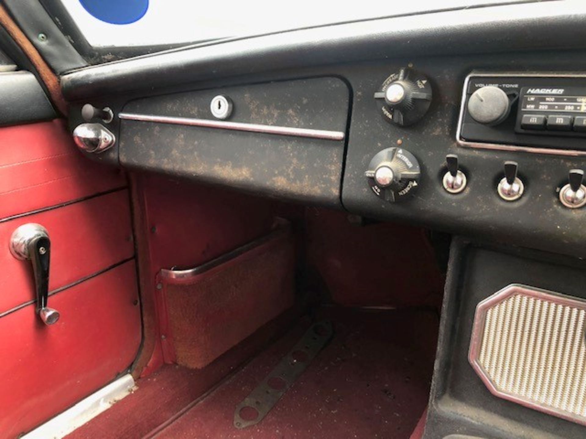 1967 MG B GT V8 Conversion Registration number AAR 521F Chassis number G/HD3-124614 Owned since 1983 - Image 27 of 56