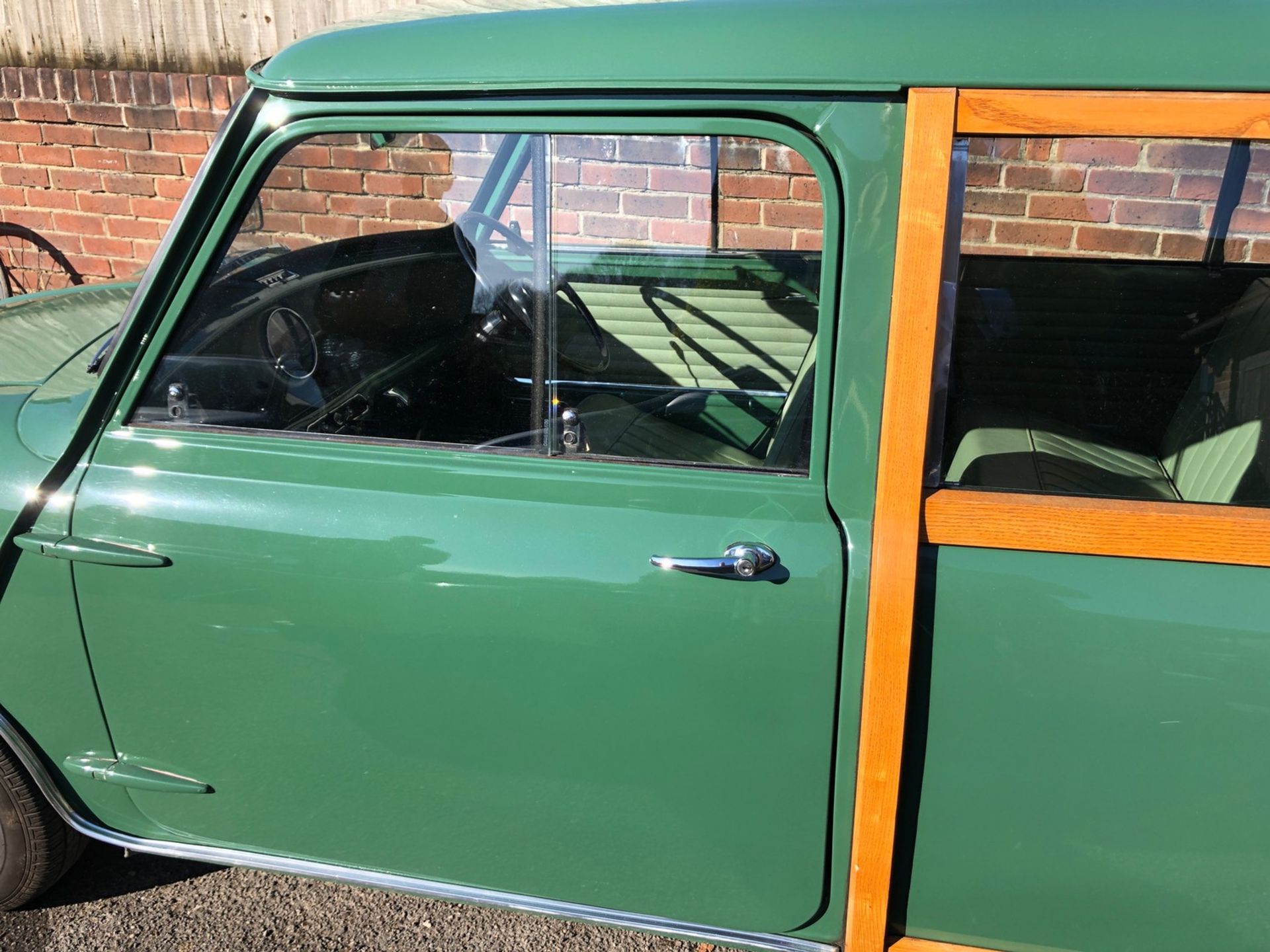1965 Austin Mini Countryman Registration number GPG 819C Chassis number AAW7/677449 Engine number - Image 13 of 25