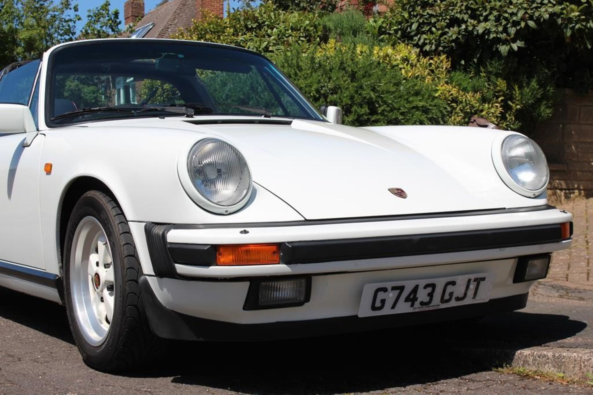 1989 Porsche 911 Sport Targa Registration number G743 GJT Chassis number WPOZZZ91ZKS141030 Grand - Image 10 of 81