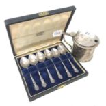 A silver mustard pot, London 1922, and a set of 6 silver teaspoons, boxed, 6.9 ozt, clasp broken