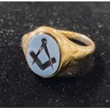 An 18ct gold masonic signet ring