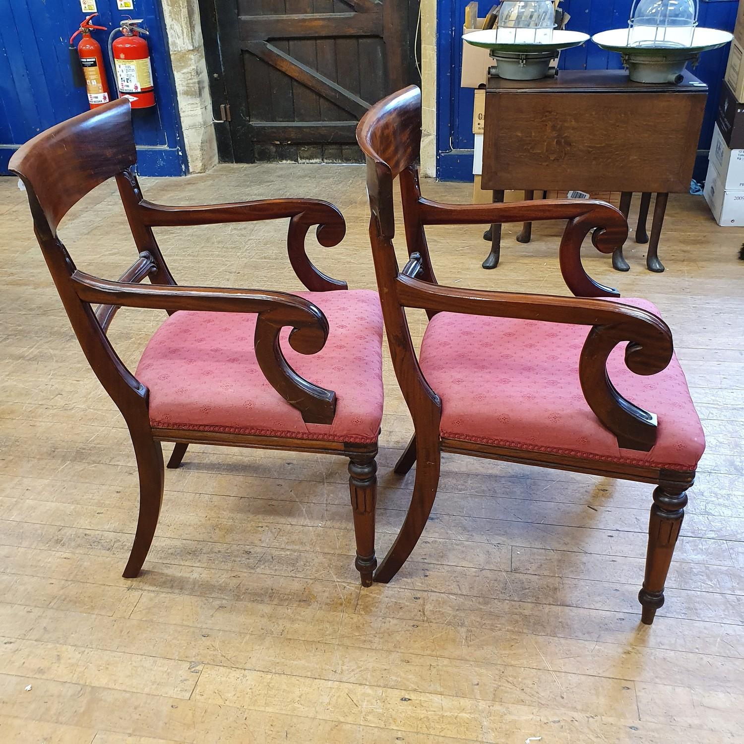 A pair of 19th century style mahogany carver chairs (2) - Image 2 of 4