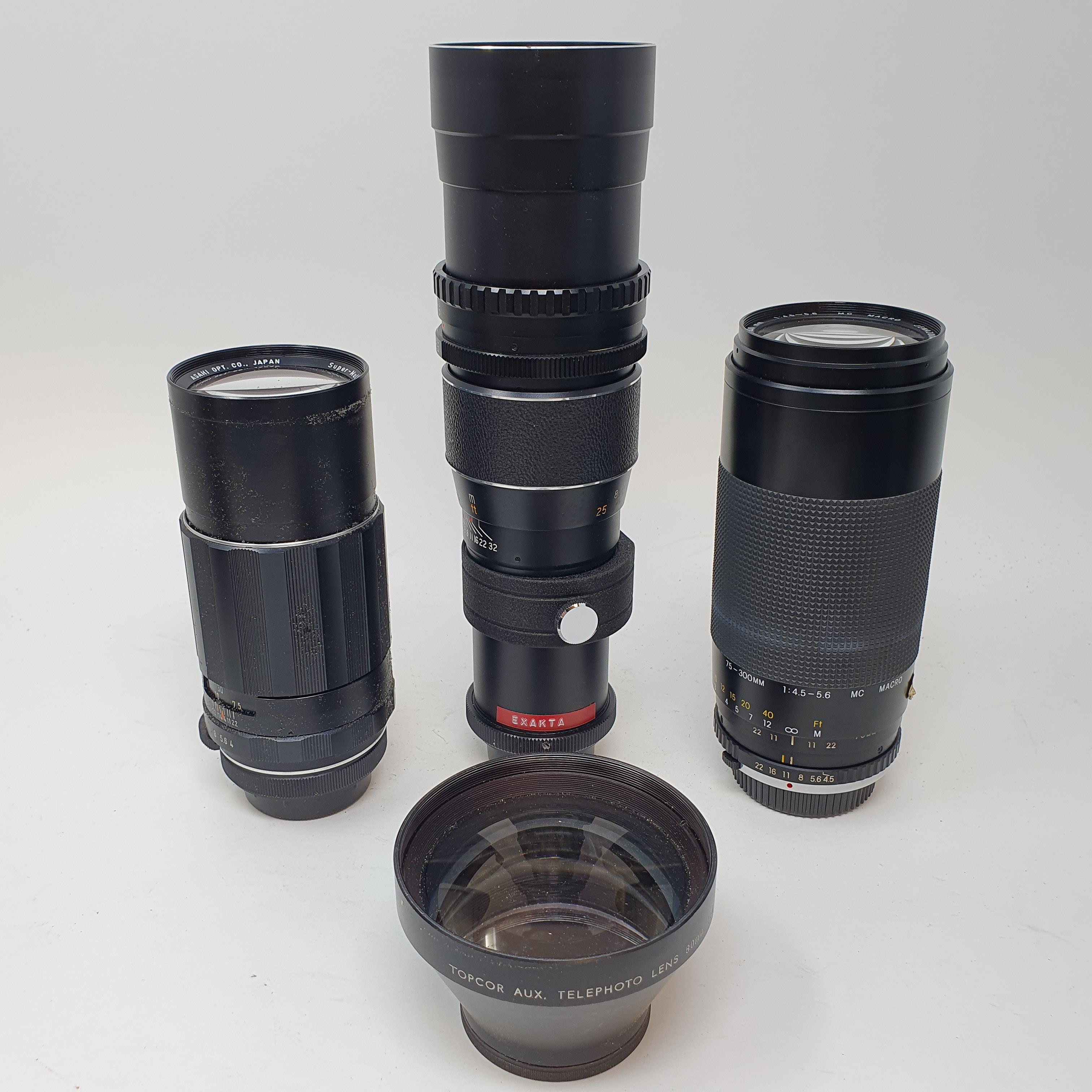 A Carl Zeiss Jena camera lens, in leather outer case, and three other camera lenses (box) - Image 2 of 7