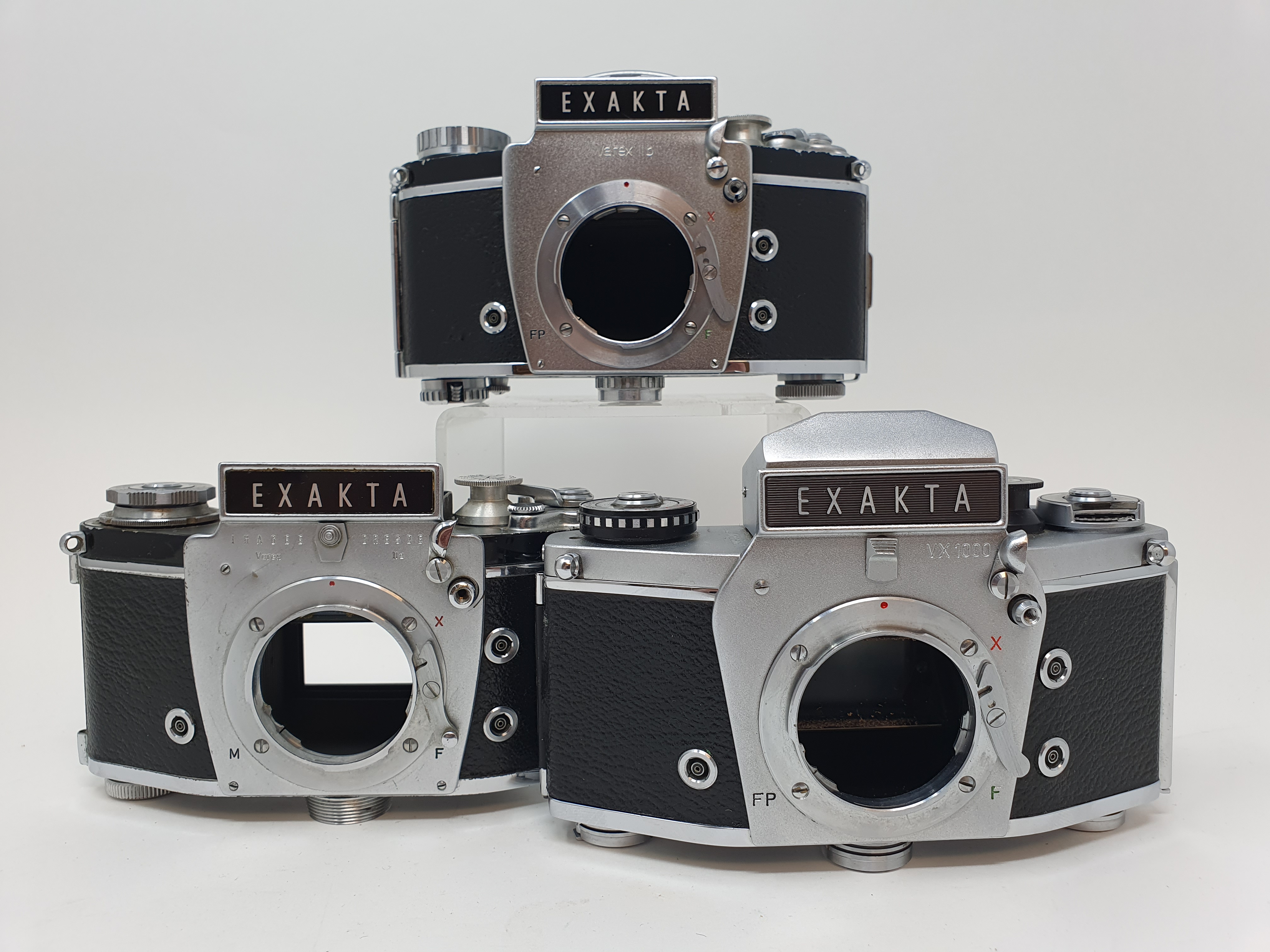 An Exakta VX 1000 camera body, and two Exakta camera bodies (3) Provenance: Part of a vast single