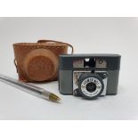 A Homer No. 1 miniature camera, in outer leather case Provenance: Part of a vast single owner