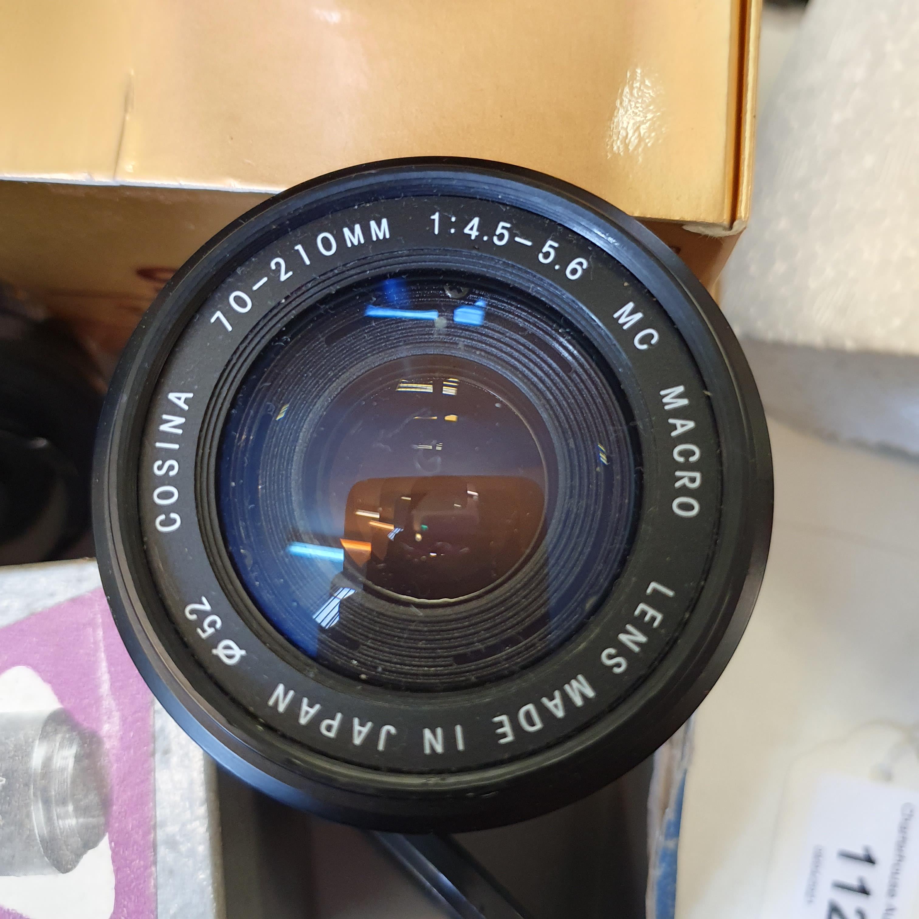 An Alto Welblick camera lens and various other camera lenses (2 boxes) Provenance: Part of a vast - Image 5 of 11