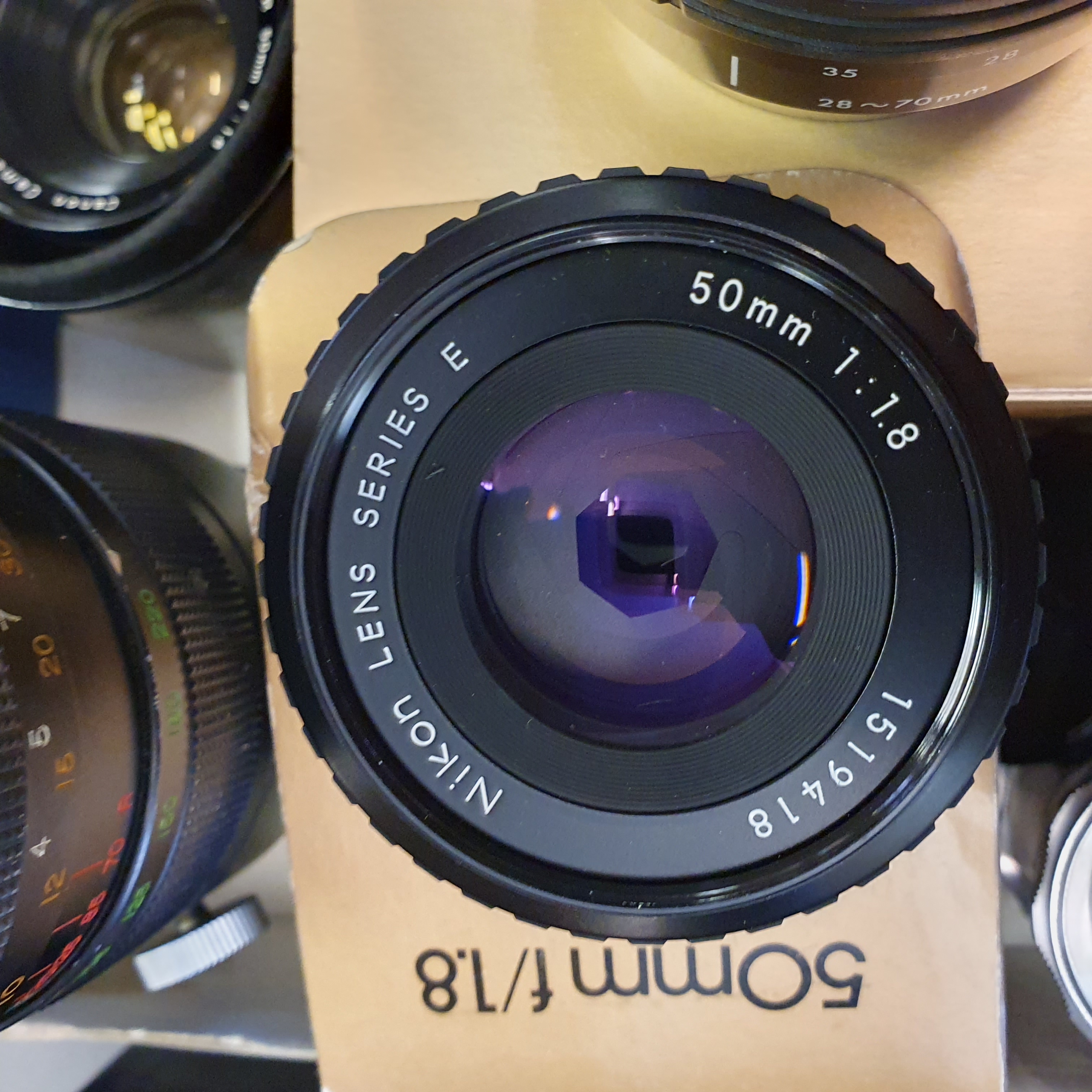 An Alto Welblick camera lens and various other camera lenses (2 boxes) Provenance: Part of a vast - Image 3 of 11