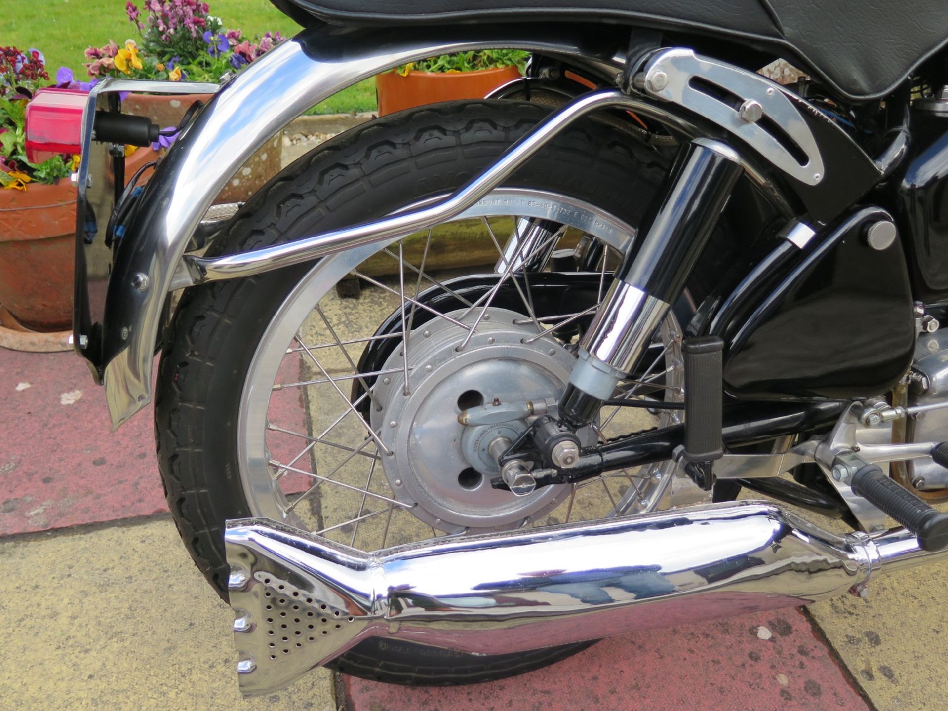 1959 Velocette Venom Clubman Registration number UNR 865 Frame number RS13966 Engine number VM3790 - Image 8 of 9