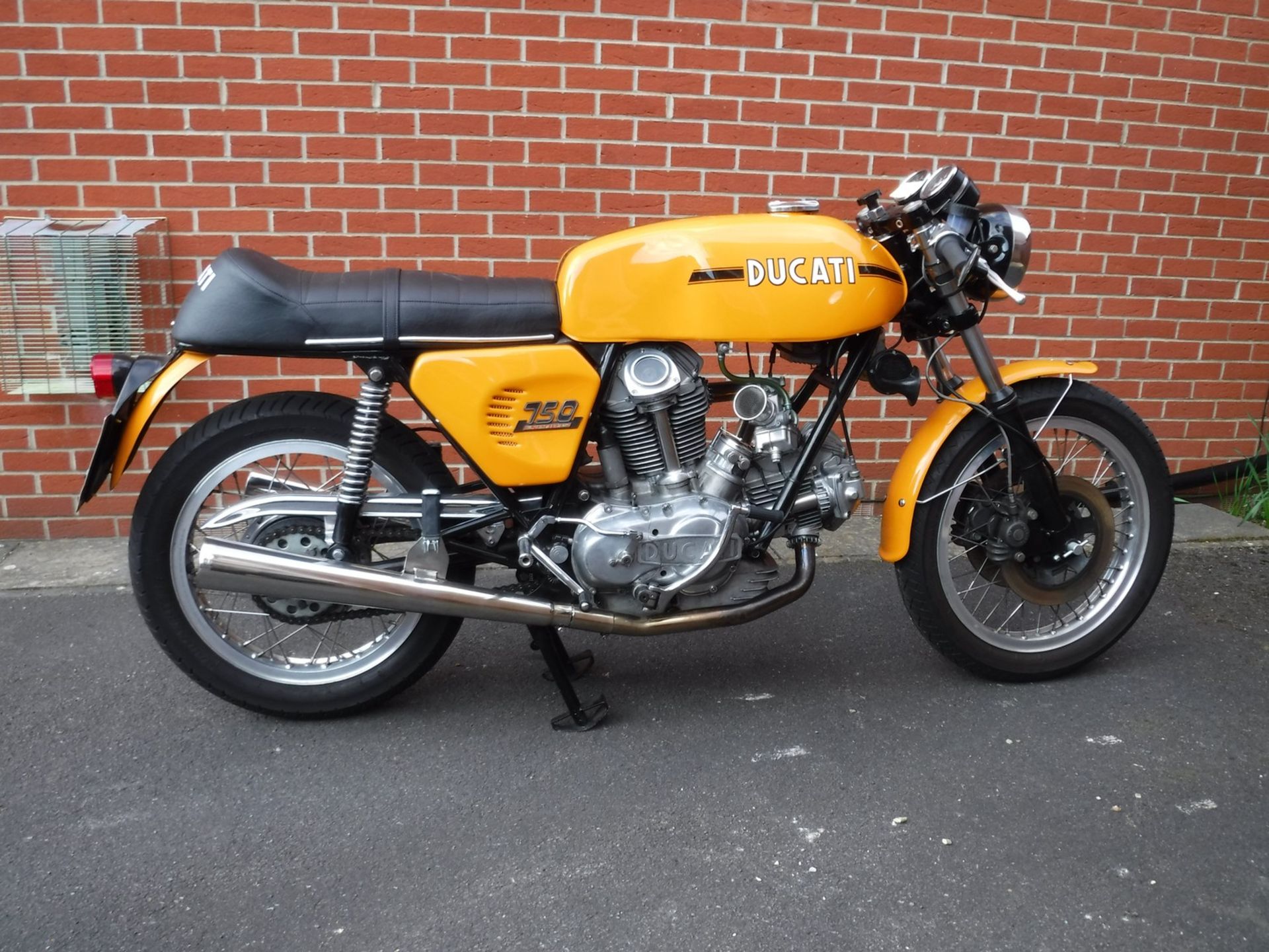 1974 Ducati 750 Sport Registration LDB 946P Frame number 756596 Engine number 756636 25,588 recorded