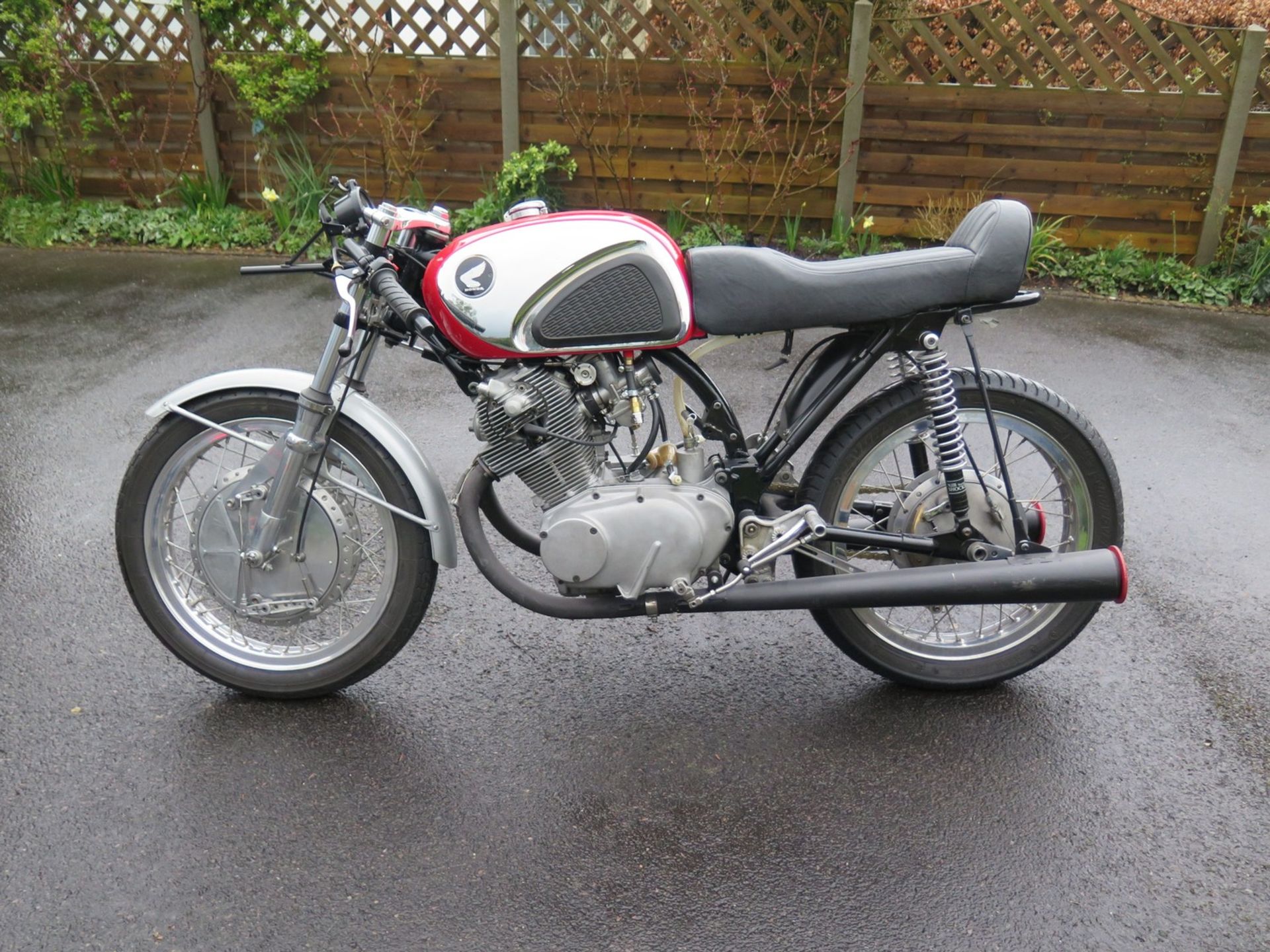 1961 Honda CB77 Built by the owner over a four year period as a CR77 race bike Fitted 35 mm - Image 8 of 8