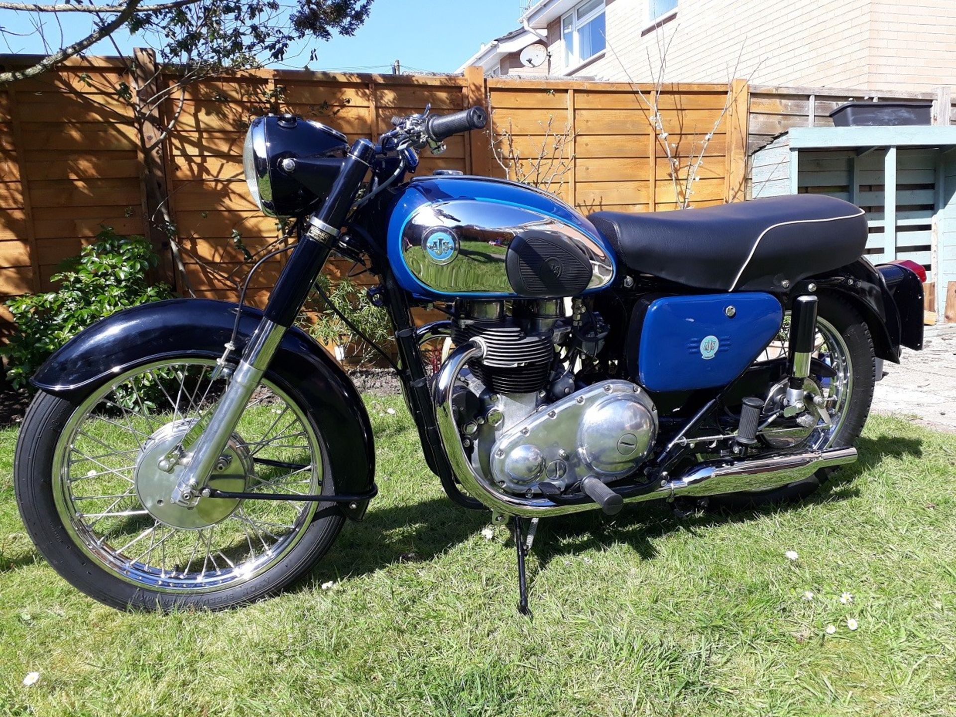 1961 AJS M31 De Luxe Registration number 792 UYU Frame number A81252 Engine number G12LX1317 - Image 2 of 14