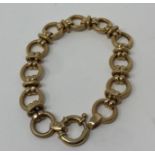 A 9ct gold ring link bracelet, 18.6g 20 cm long