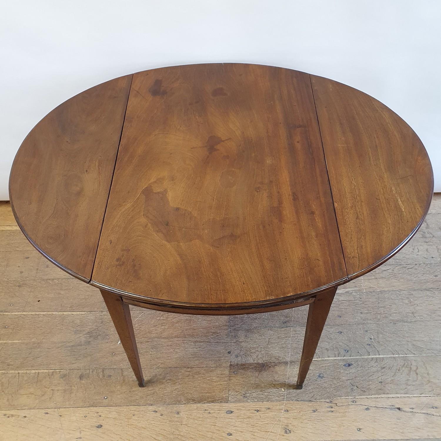 A 19th century mahogany Pembroke table, 80 cm wide Top with three splits, variation of colour, the - Image 4 of 5