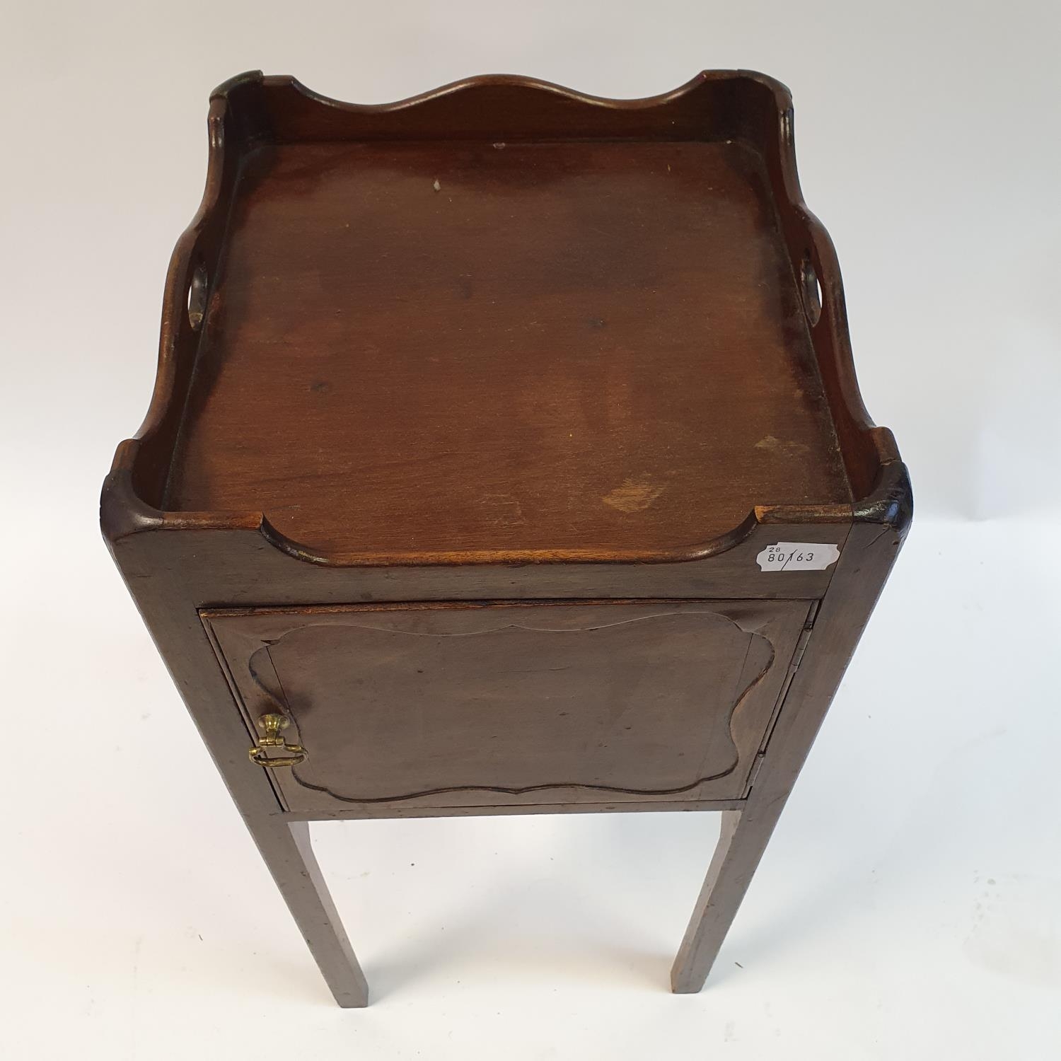 A mahogany tray top pot cupboard, with a single frieze drawer on square legs, 35 cm wide - Image 2 of 2