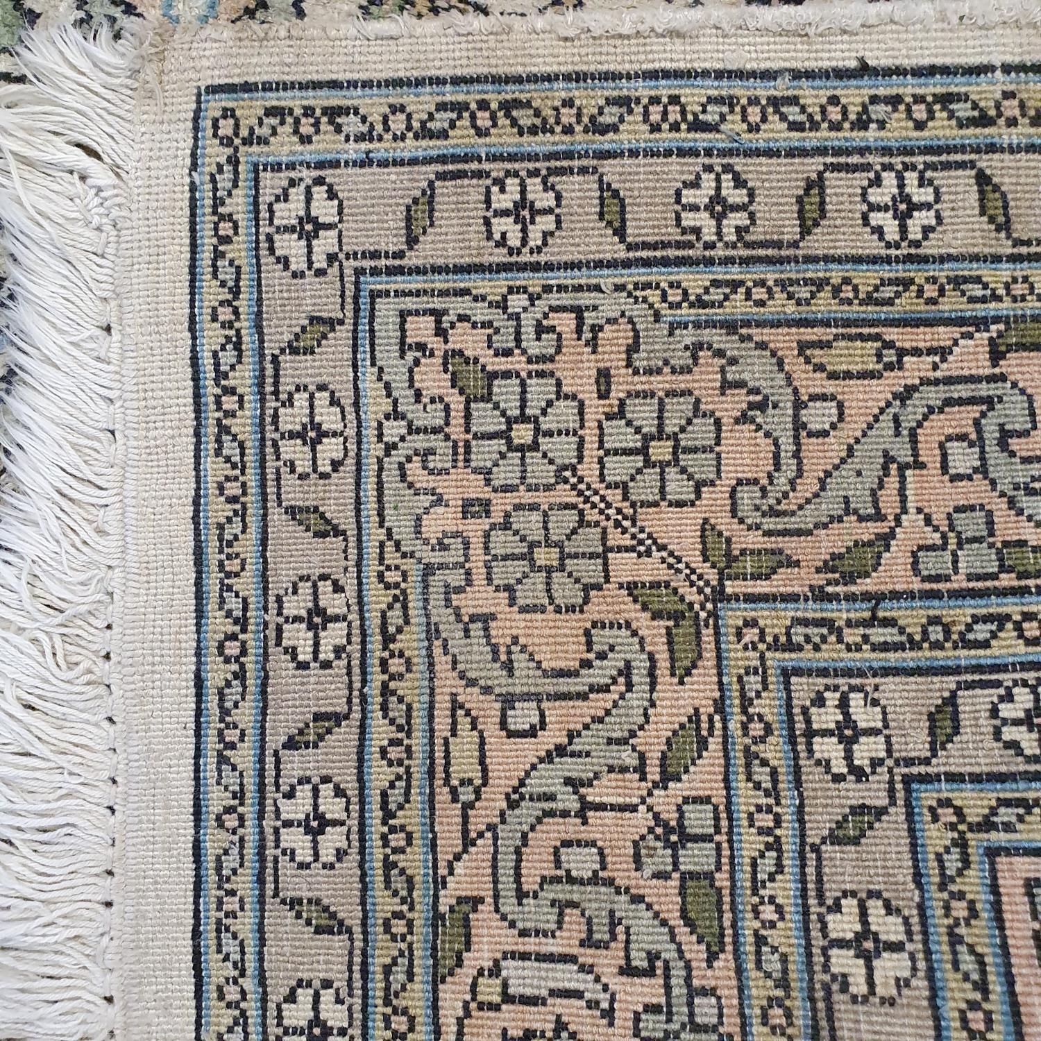 A Perisan silk Kashan rug, 186 x 117 cm - Image 3 of 3