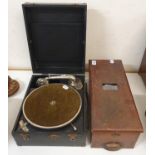 An early 20th century gramophone, and a mahogany till, 44 cm wide