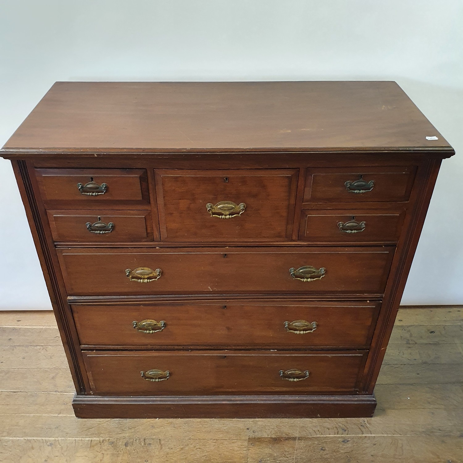 An early 20th century Scottish mahogany chest, having a top hat drawer, flanked by four short - Bild 2 aus 4