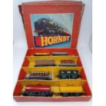 A Hornby O gauge tank goods set, No. 45 (boxed)