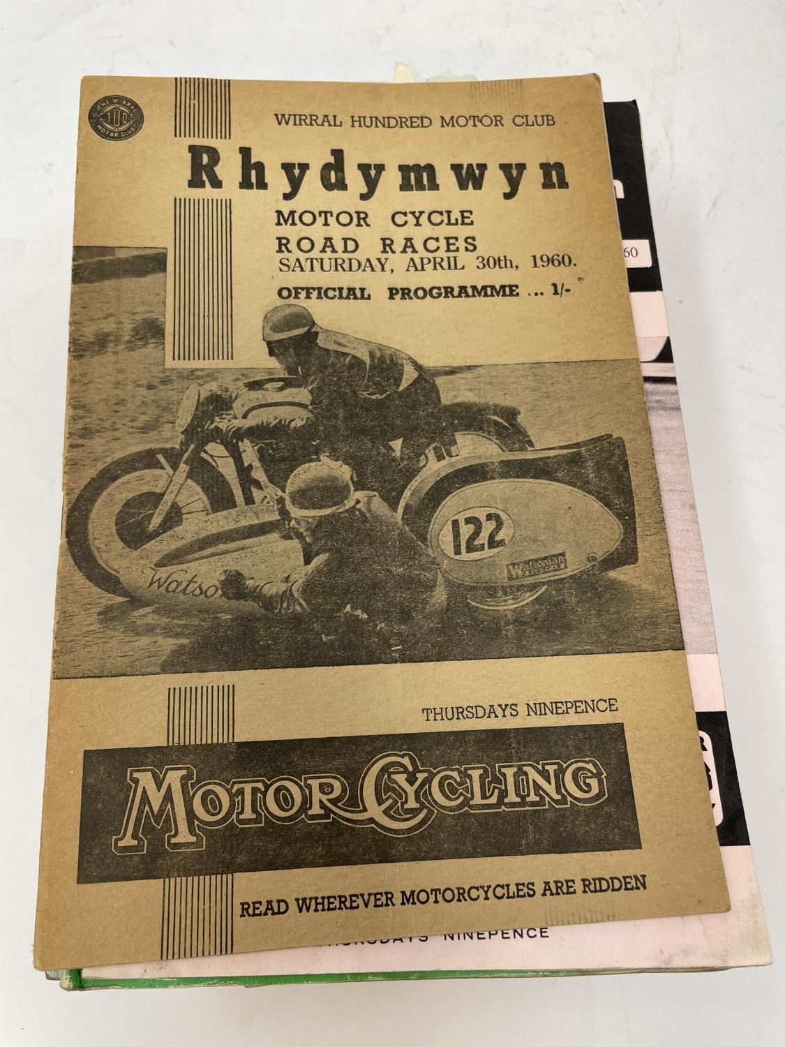 A group of booklets and programmes including The Auto-Cycle Union Offical Handbook 1914, some - Image 8 of 33