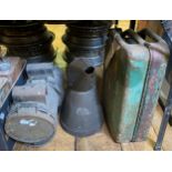 A pair of lamps, 28 cm high, a Jerry can and an oil can, 40 cm high (4)