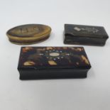 A 19th century snuff box, with tortoiseshell and silver coloured metal inlaid top, 9 cm wide, a horn