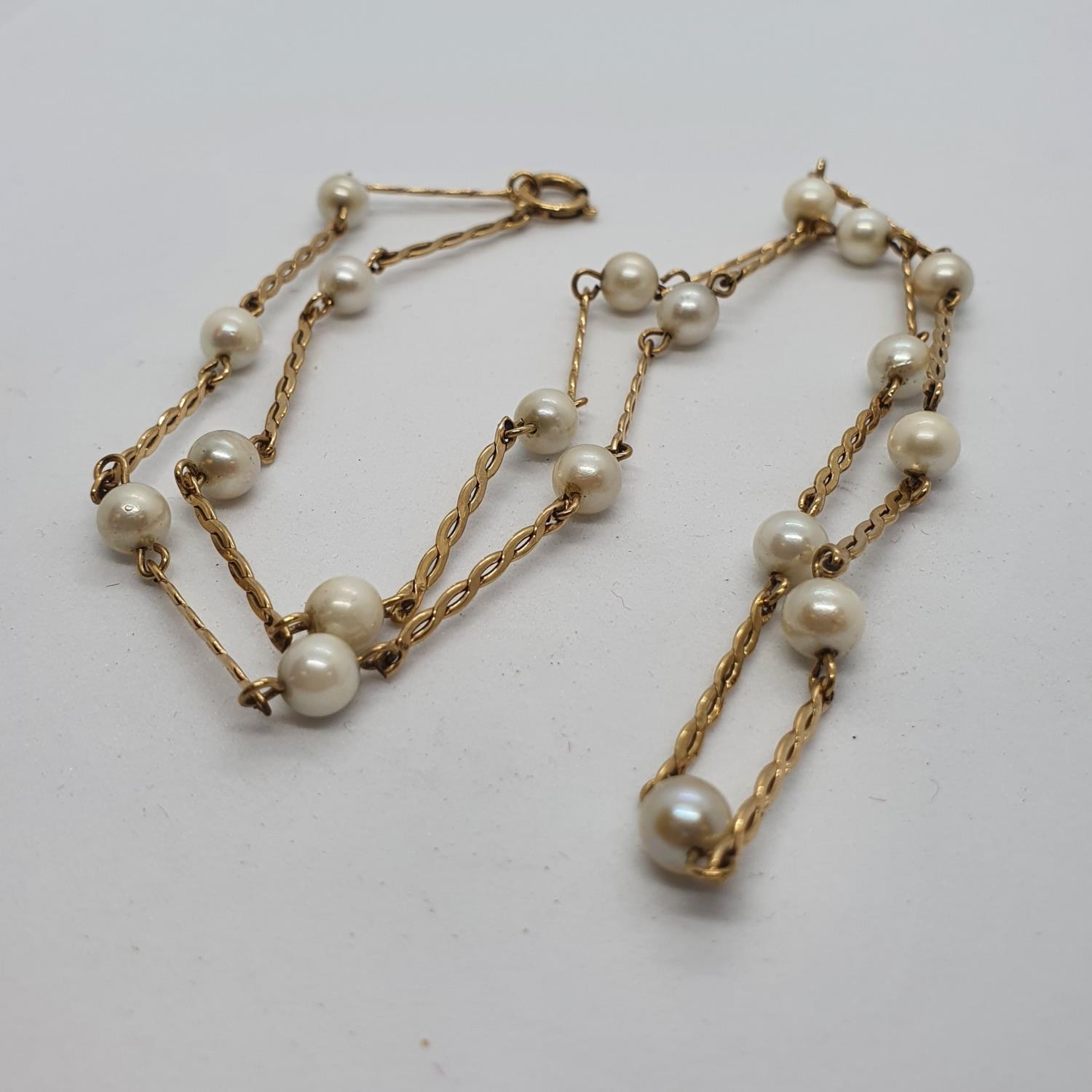 A 9ct gold and cultured pearl necklace - Image 2 of 2