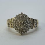 A 9ct gold and diamond cluster ring, approx. 1ct of diamonds, ring size Q