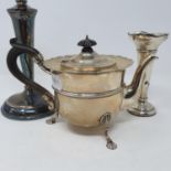 An Edward VII silver teapot, with an ebonised handle, Chester 1904, 12.1 ozt (all in), a posy vase