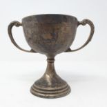 A George VI silver trophy cup, engraved Hunts Agricultural Society Champion Fowl, Chester 1937,