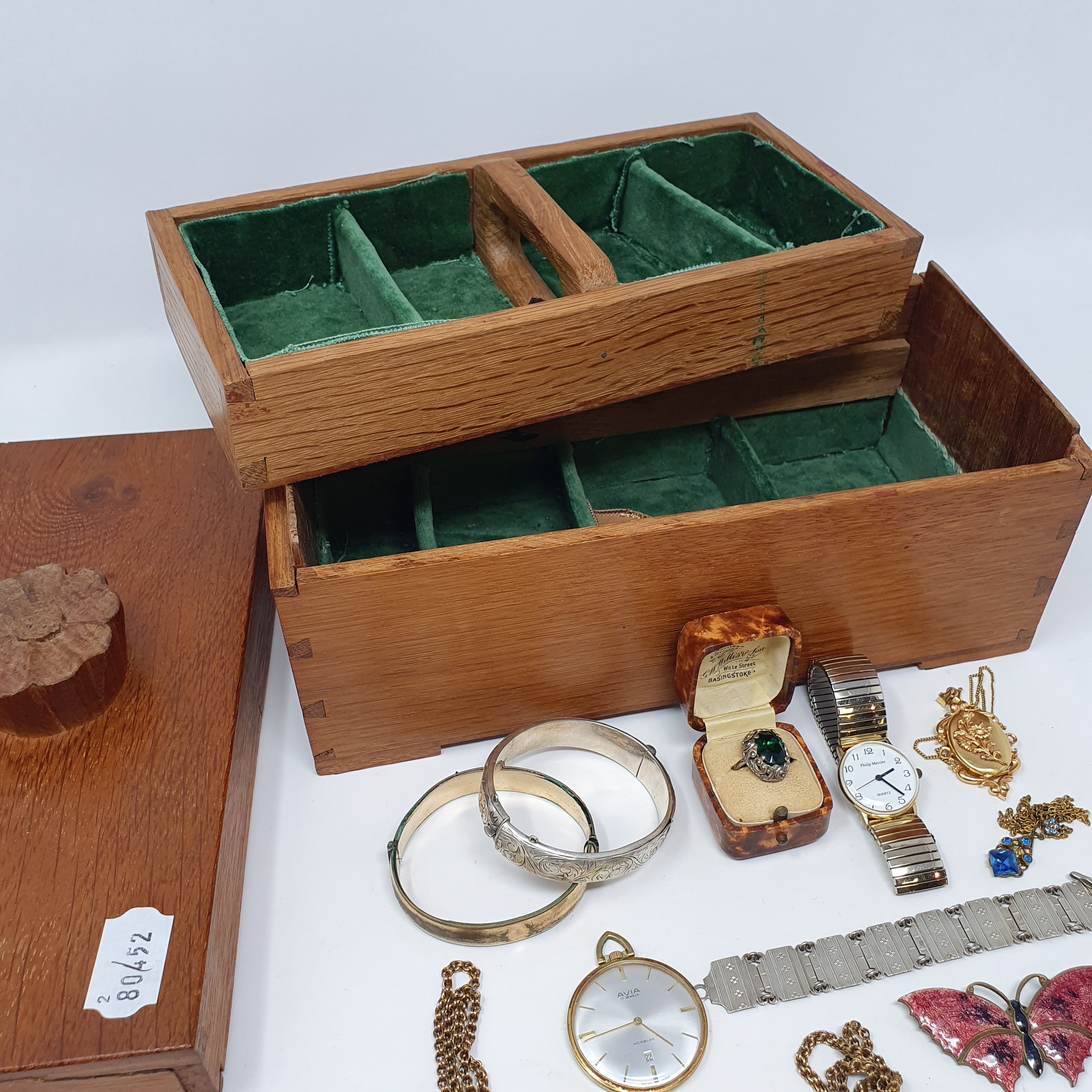 Various costume jewellery, in an oak box - Image 3 of 3