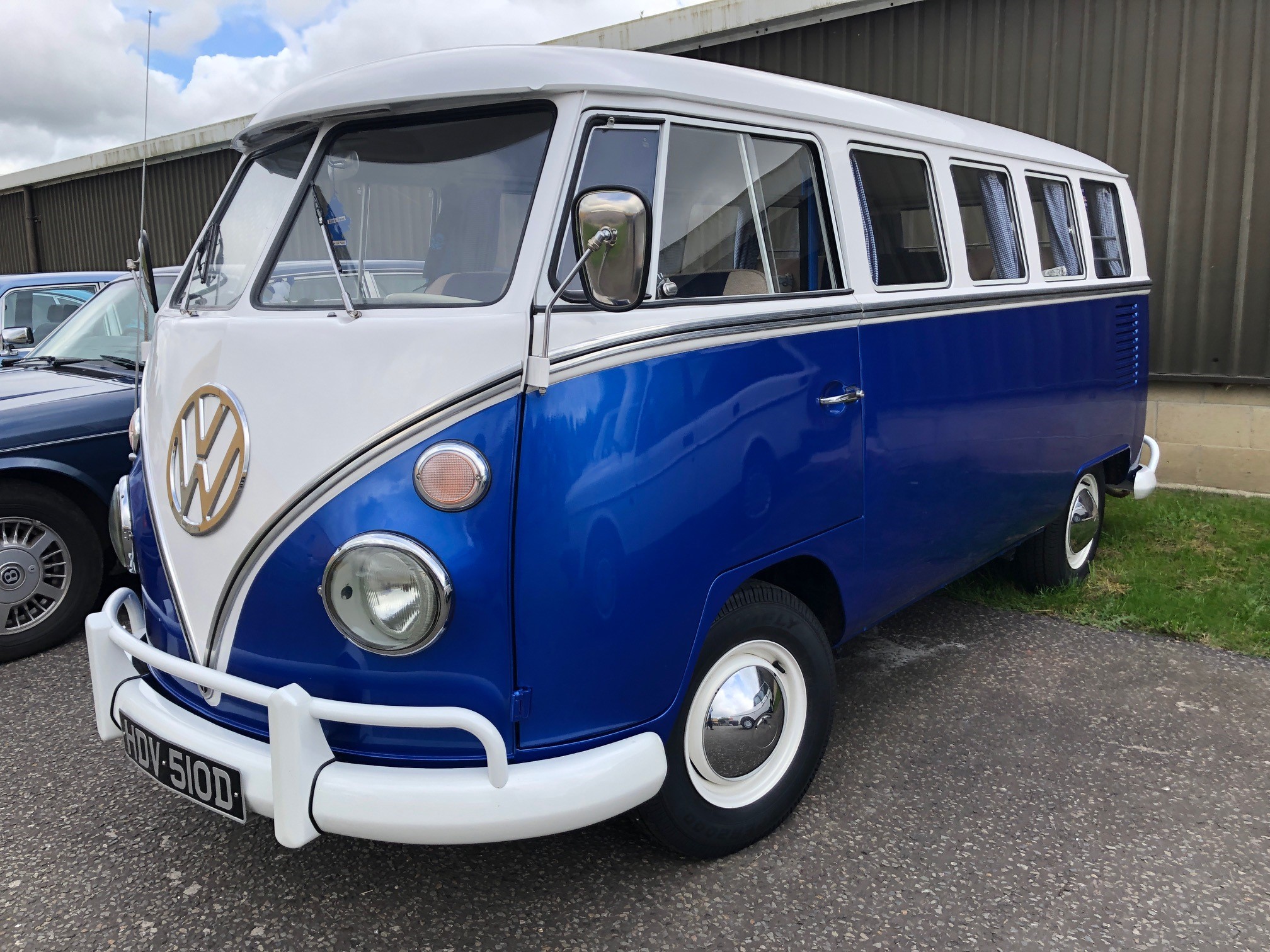 1966 VW 13 Window Deluxe Splitscreen Campervan