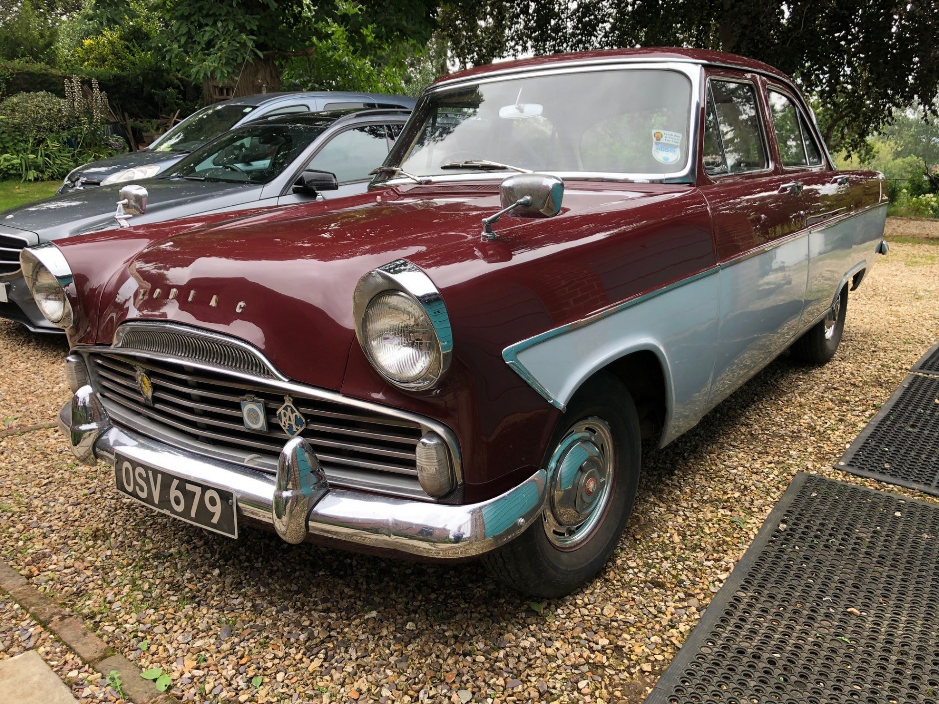 1960 Ford Zodiac Registration number OSV 679 Chassis number 206E306134 Maroon over grey Vinyl and