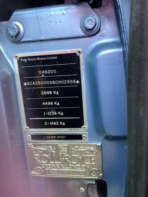 1981 Rolls-Royce Silver Spirit Registration number KYK 971X V5C MOT expires 18th October 2021 - Image 29 of 42