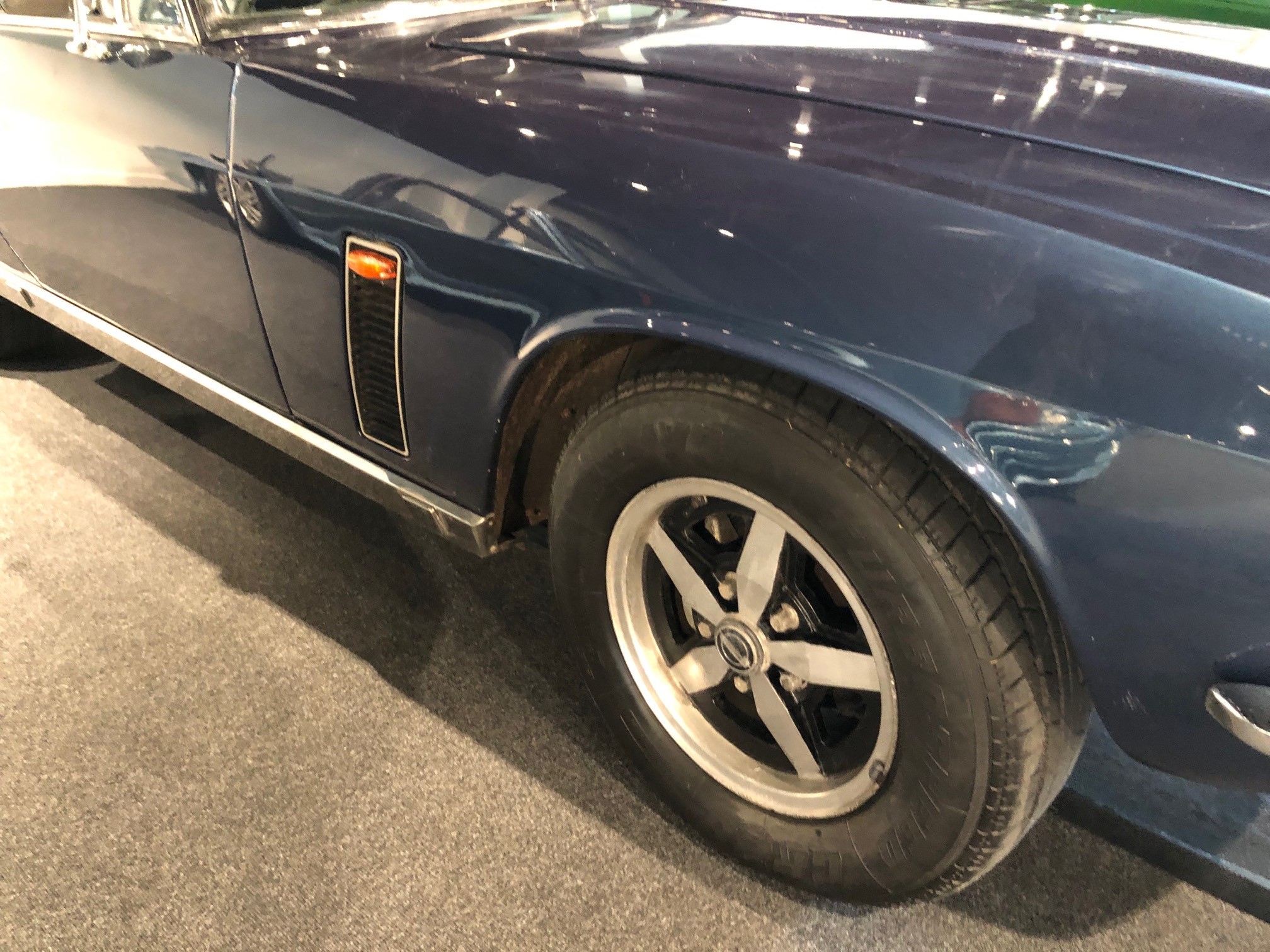 1975 Jensen Interceptor Mk III - Image 9 of 71