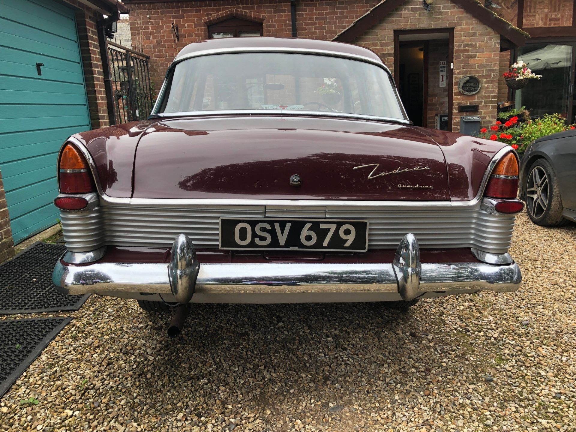 1960 Ford Zodiac Registration number OSV 679 Chassis number 206E306134 Maroon over grey Vinyl and - Image 29 of 70