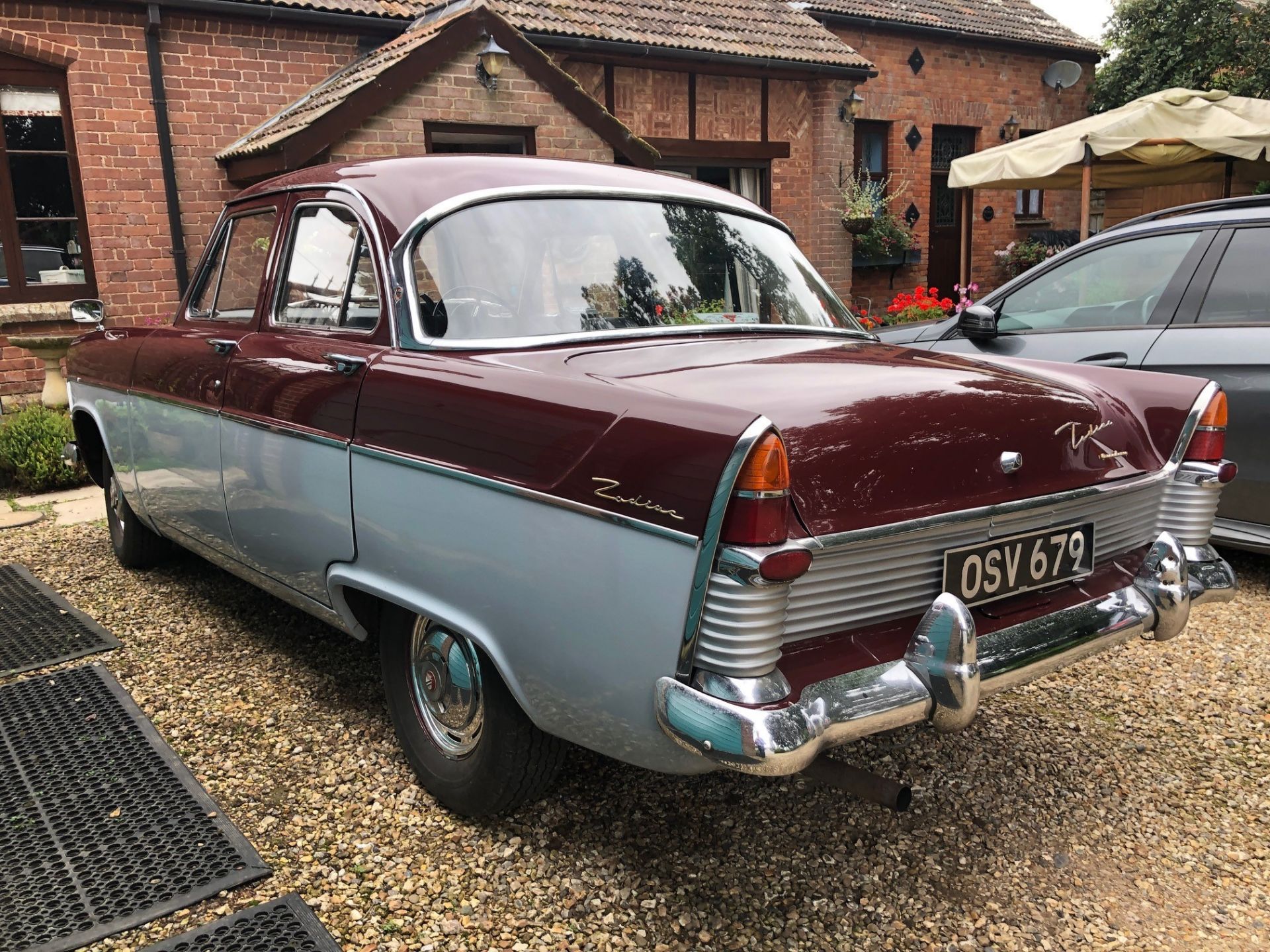 1960 Ford Zodiac Registration number OSV 679 Chassis number 206E306134 Maroon over grey Vinyl and - Image 31 of 70