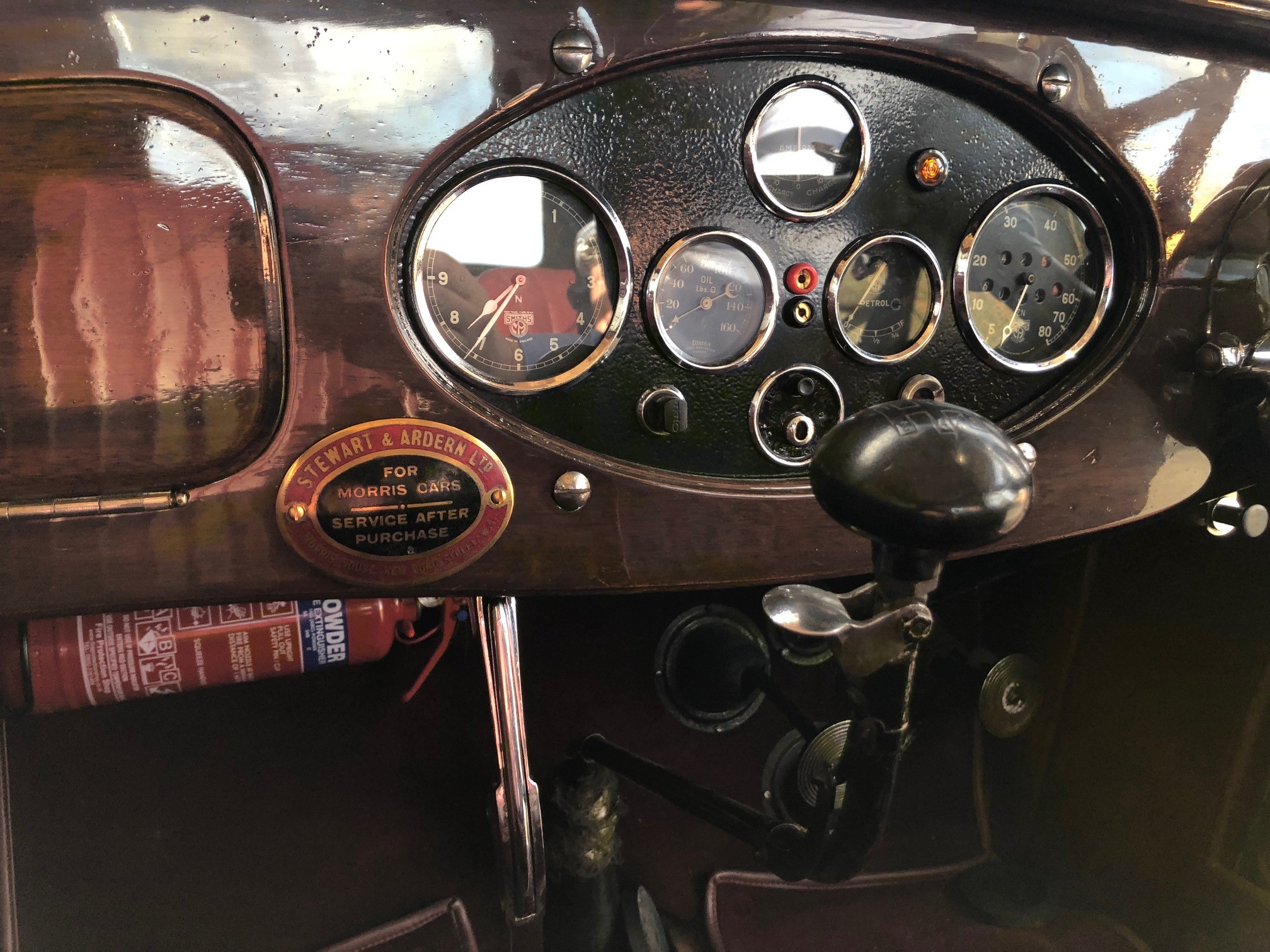 1933 Morris Isis 17.7hp Coupé Registration number MU 6842 Chassis number 6027 Engine number - Image 38 of 44