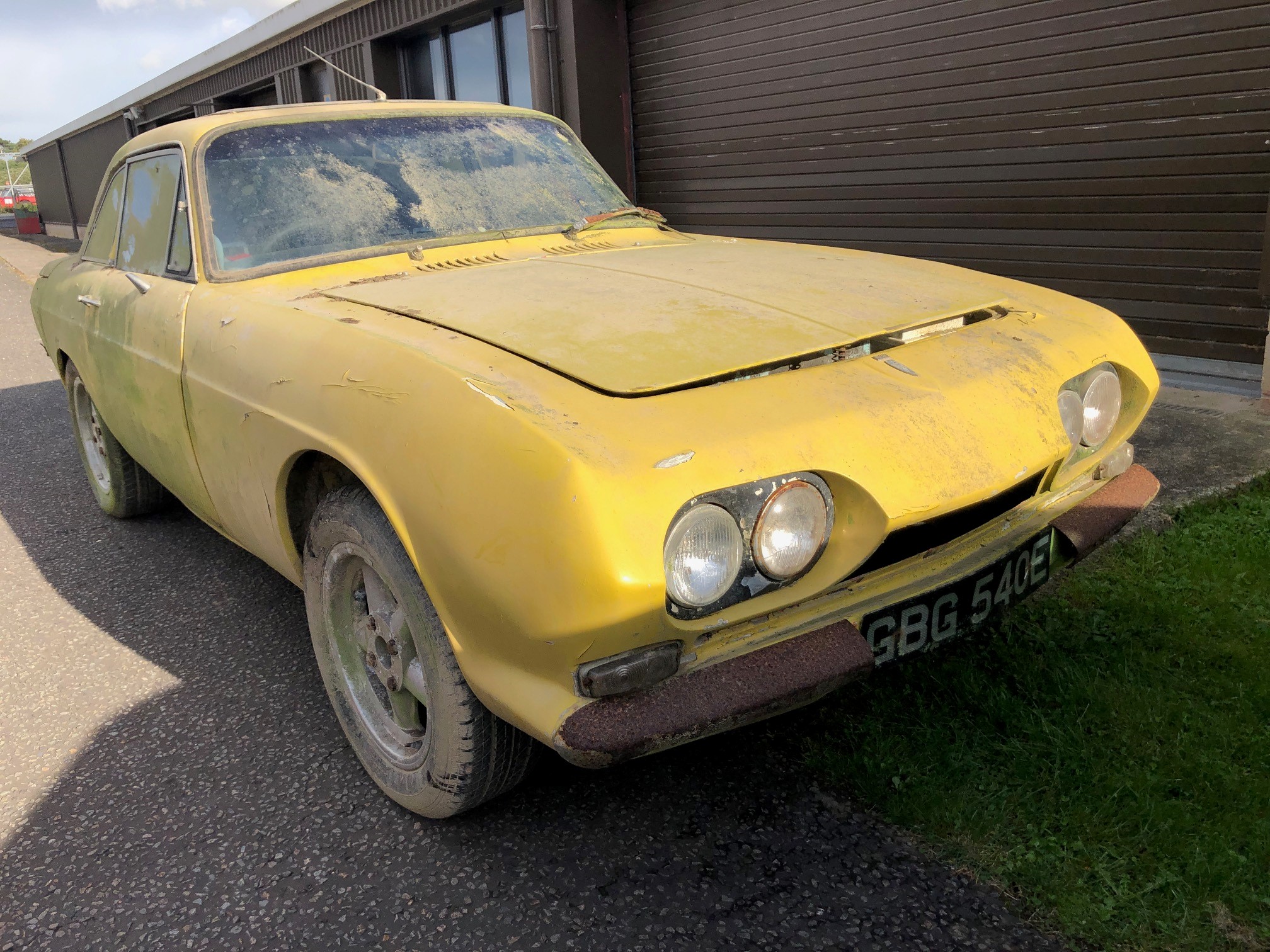 1967 Reliant Scimitar SE4 Coupe Registration nuber GBG 540E Being sold without reserve Yellow (under - Image 2 of 16