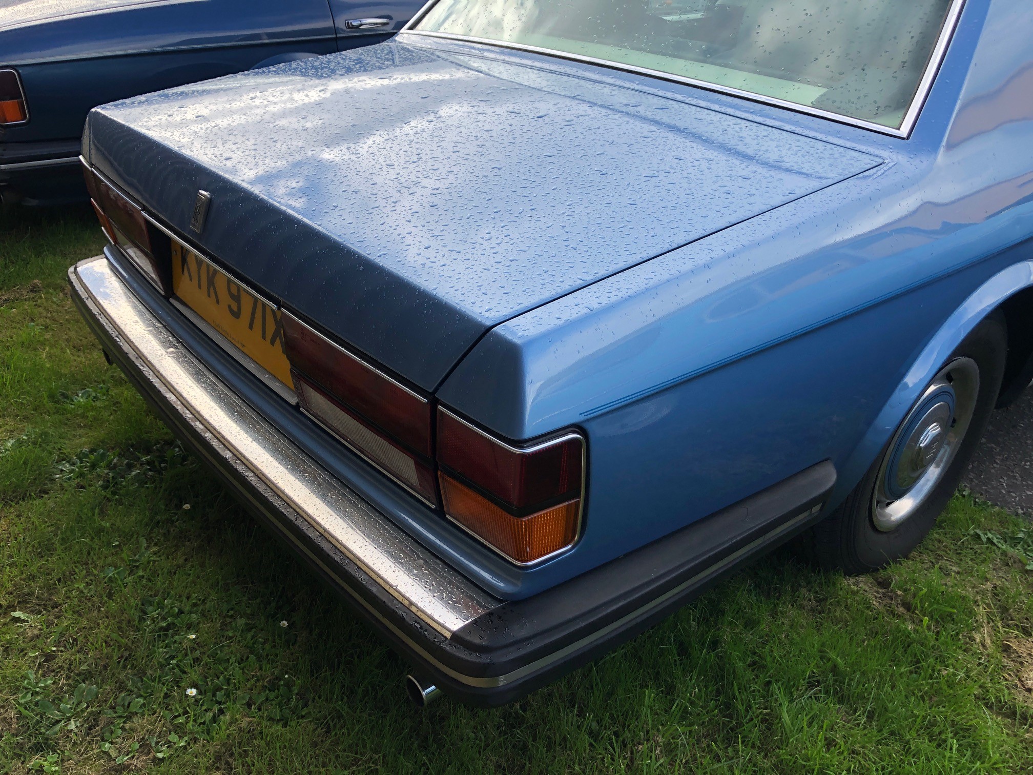 1981 Rolls-Royce Silver Spirit Registration number KYK 971X V5C MOT expires 18th October 2021 - Image 16 of 42