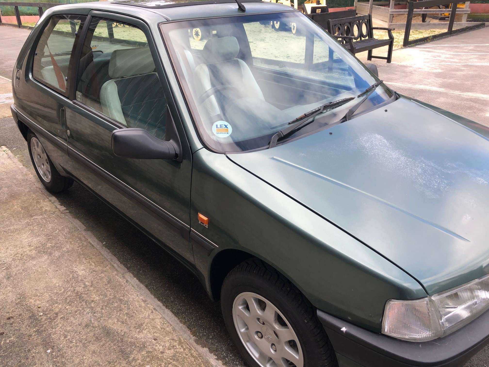 1994 Peugeot 106 Roland Garros Registration number L937 WHY Roland Garros green with half leather - Image 12 of 17