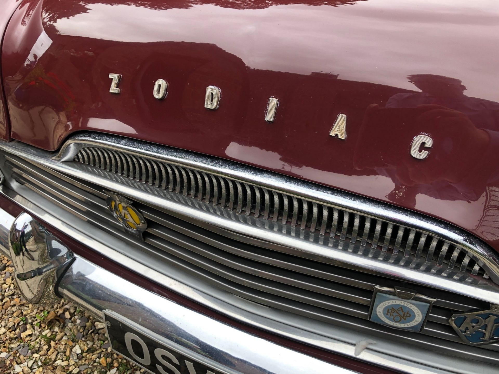 1960 Ford Zodiac Registration number OSV 679 Chassis number 206E306134 Maroon over grey Vinyl and - Image 37 of 70