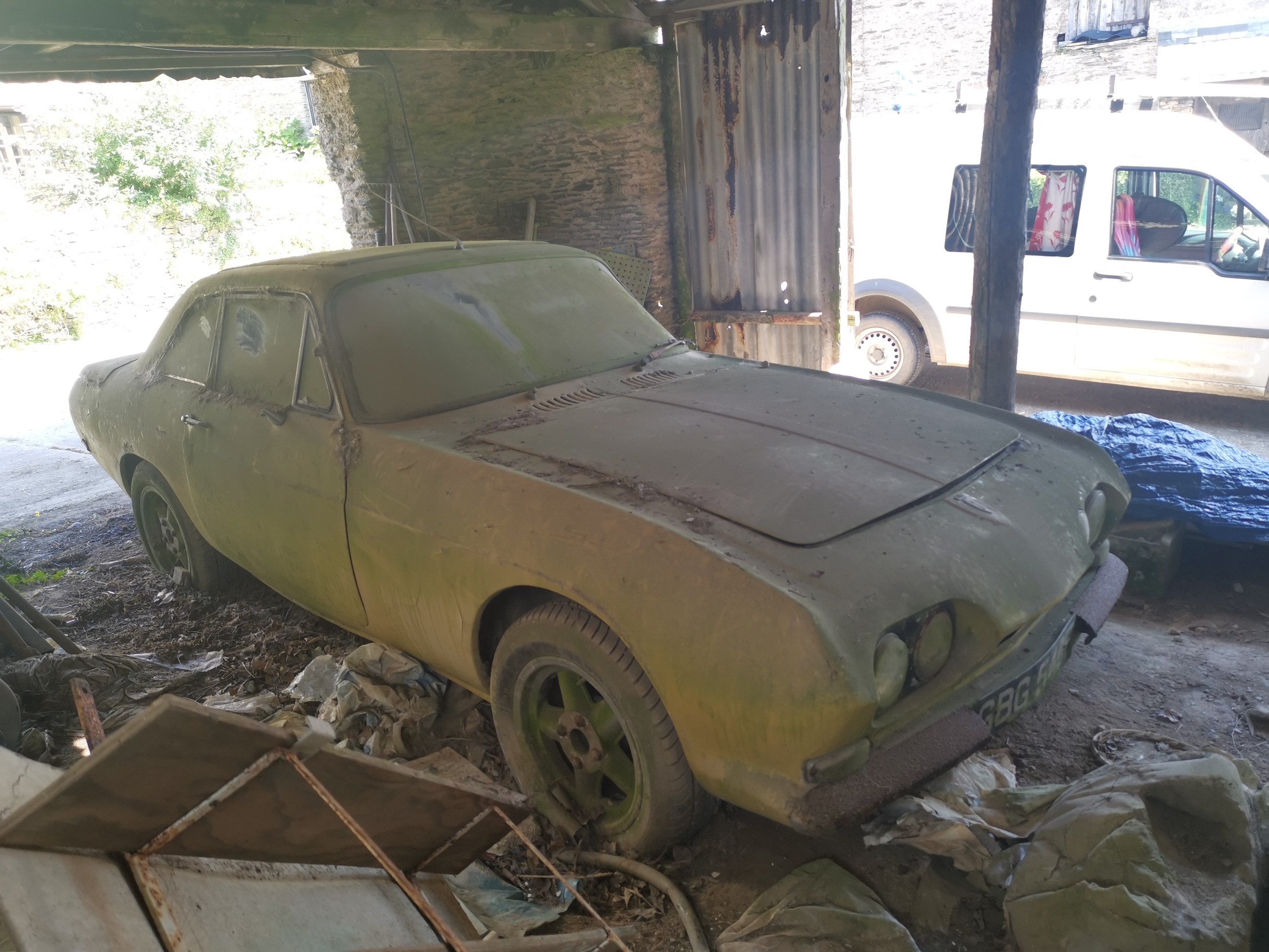 1967 Reliant Scimitar SE4 Coupe Registration nuber GBG 540E Being sold without reserve Yellow (under