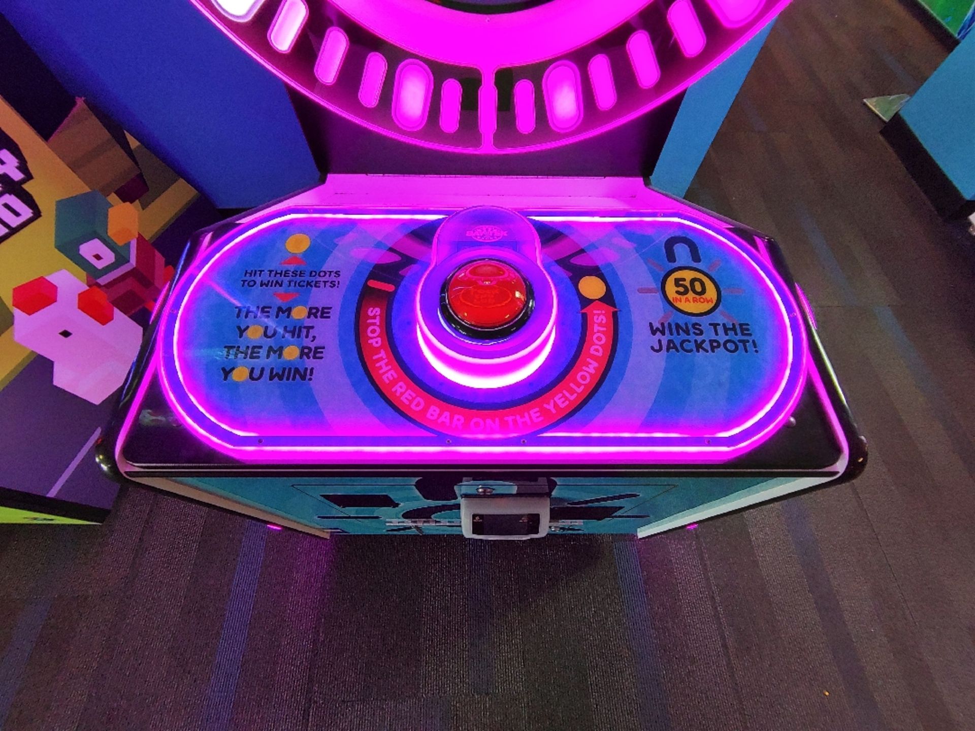 BAY TEK POP THE LOCK ARCADE GAME - Image 4 of 4