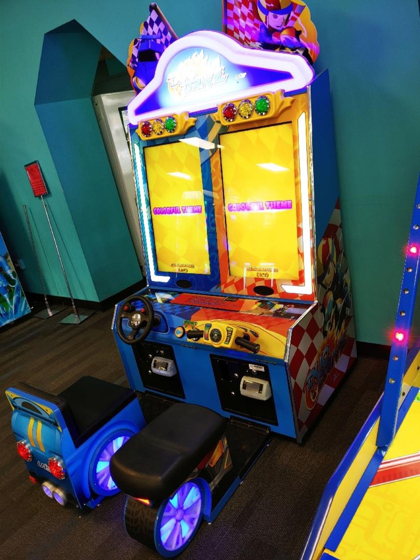 DUO DRIVE 2 PLAYER RACE ARCADE GAME - Image 3 of 5