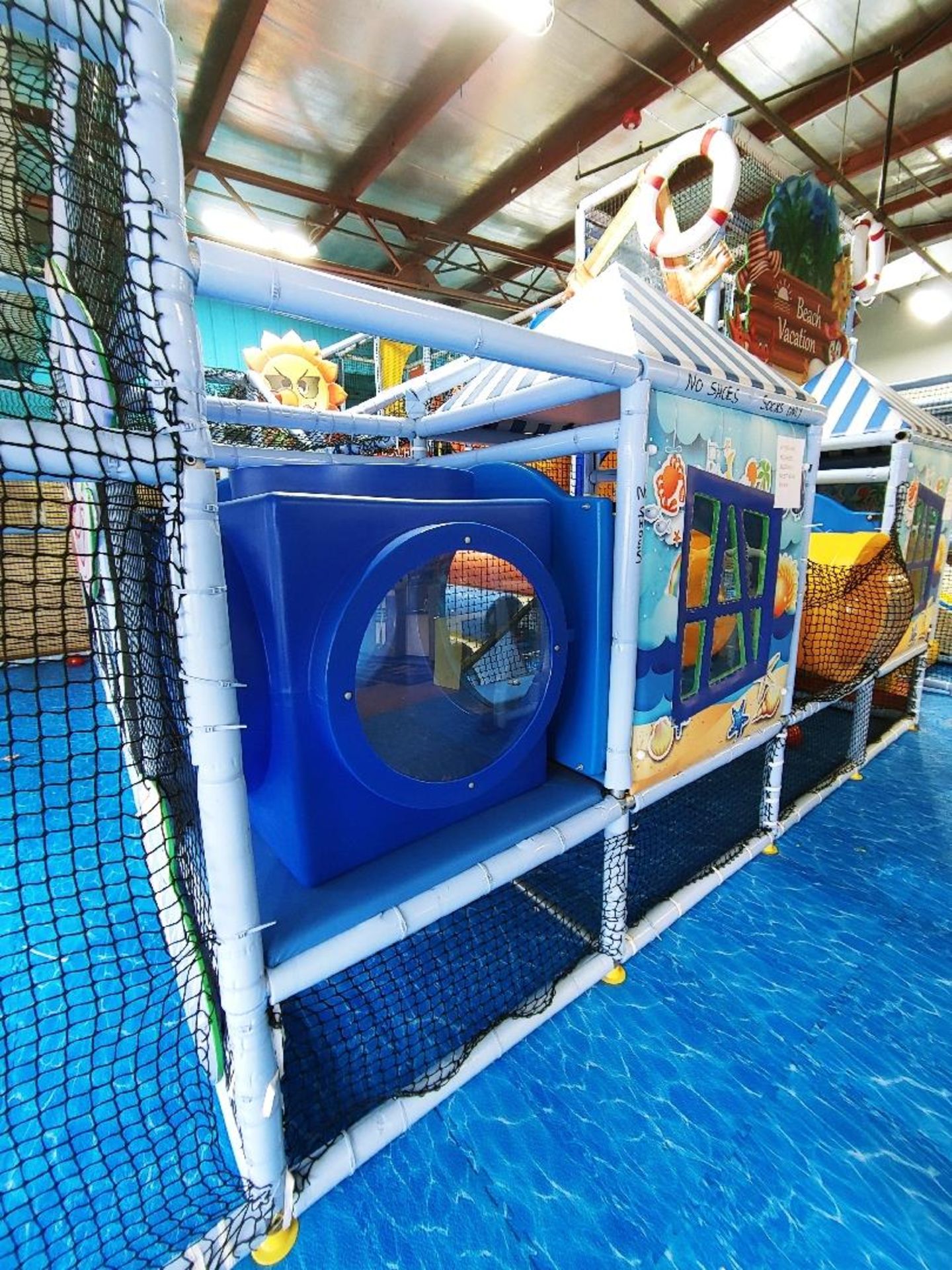 TRI LEVEL JUNGLE GYM SETUP 1800 SQFT WITH A HUGE 4 PERSON SLIDE - Image 7 of 30