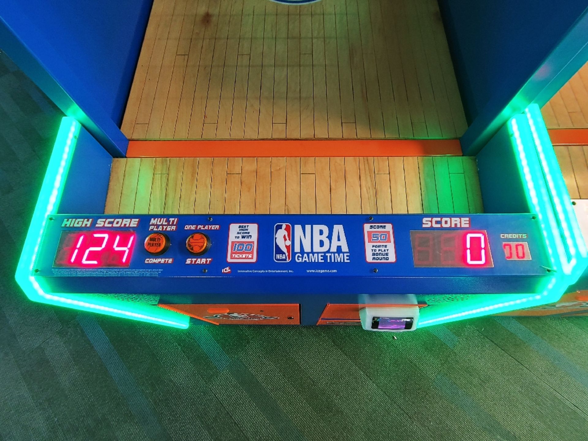 ICE NBA GAMETIME 2 PLAYER BASKETBALL ARCADE GAME - Image 8 of 8