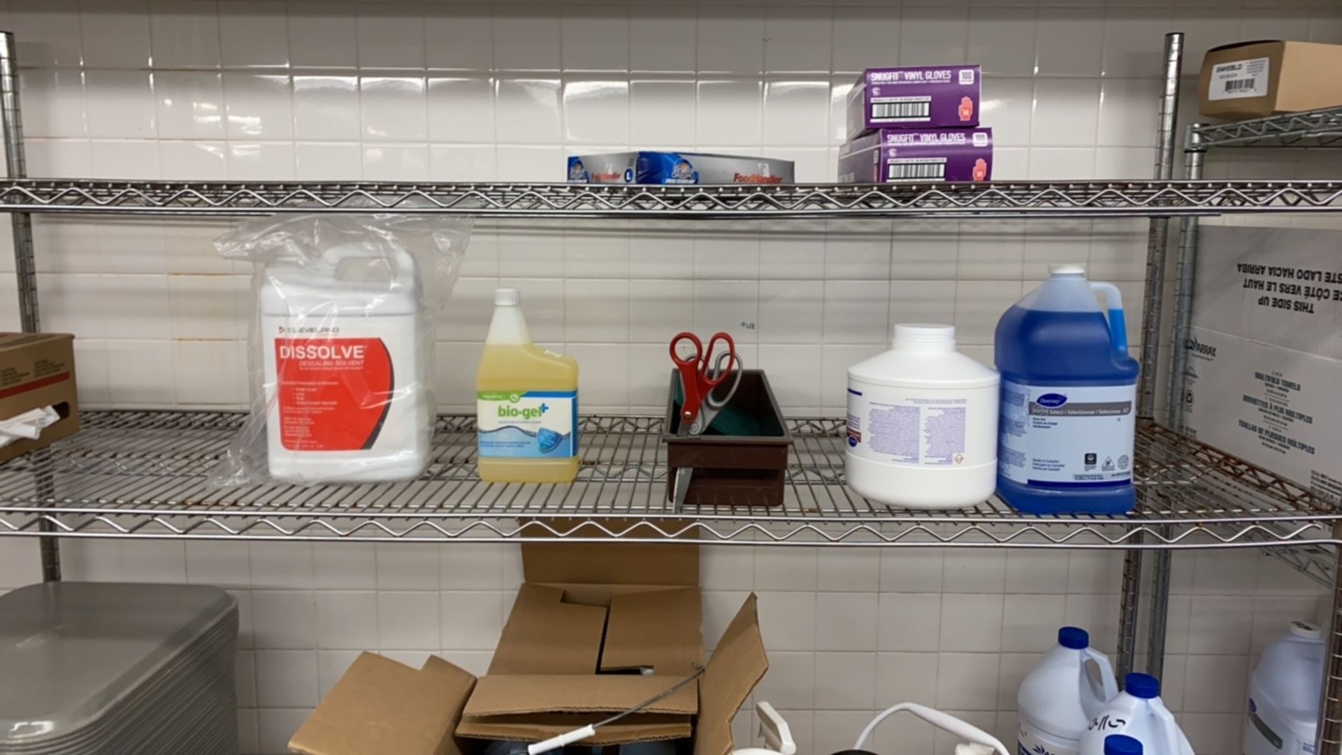 CART AND CONTENTS TO INCLUDE: CLEANING AND STERILIZATION SUPPLIES - Image 2 of 3