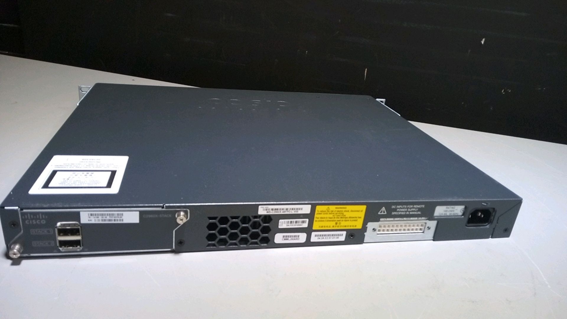 CISCO SYSTEMS WS-C2960X-48FPD-L SWITCH LOCATED AT: 2440 GREENLEAF AVE, ELK GROVE VILLAGE IL - Image 2 of 3