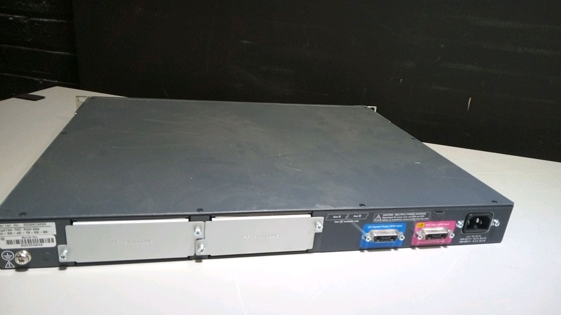 HP 2910AL-24G (J9146A) SWITCH LOCATED AT: 2440 GREENLEAF AVE, ELK GROVE VILLAGE IL - Image 2 of 3