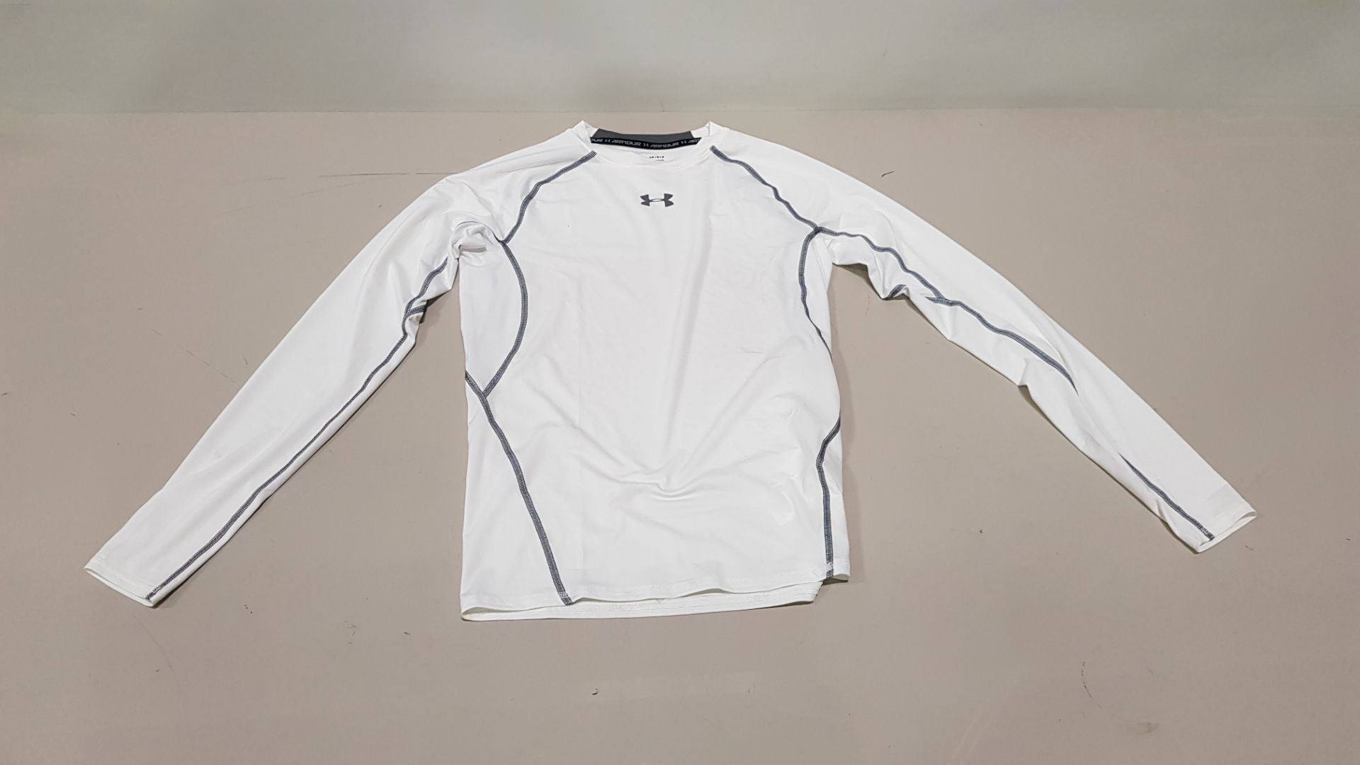 10 X BRAND NEW MENS UNDER ARMOUR LONG SLEEVED SHIRT SIZE XL